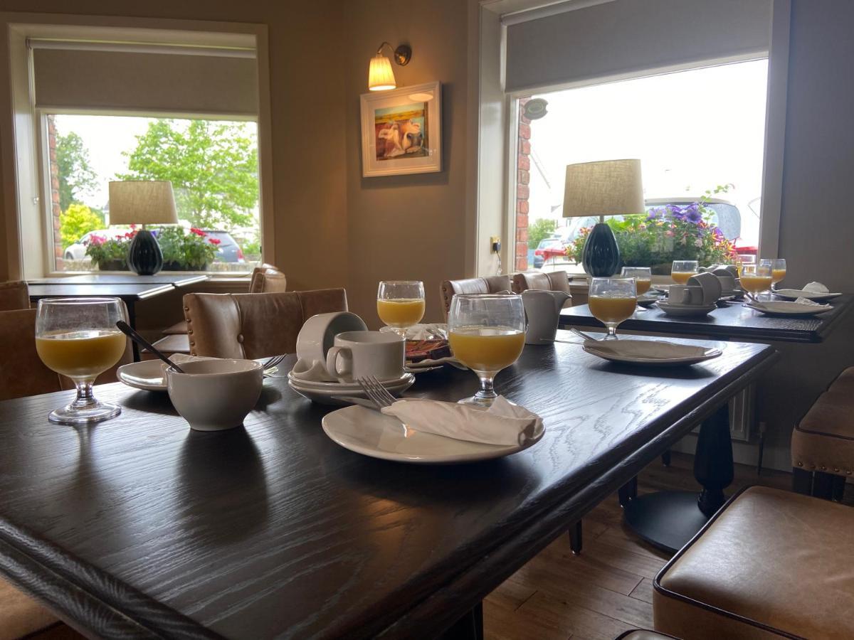 The Copper Still Bar Restaurant & Boutique Rooms Dromod 外观 照片