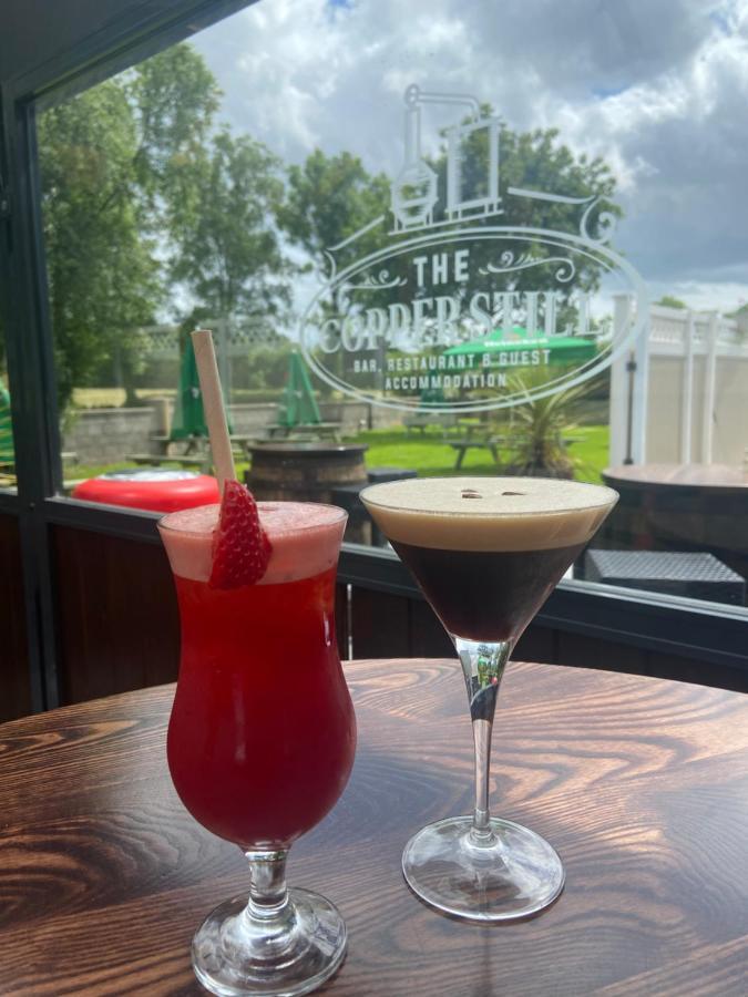 The Copper Still Bar Restaurant & Boutique Rooms Dromod 外观 照片