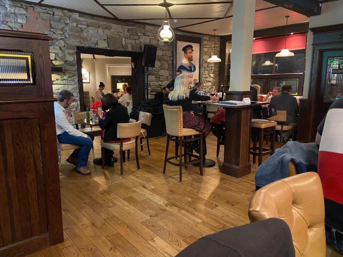 The Copper Still Bar Restaurant & Boutique Rooms Dromod 外观 照片